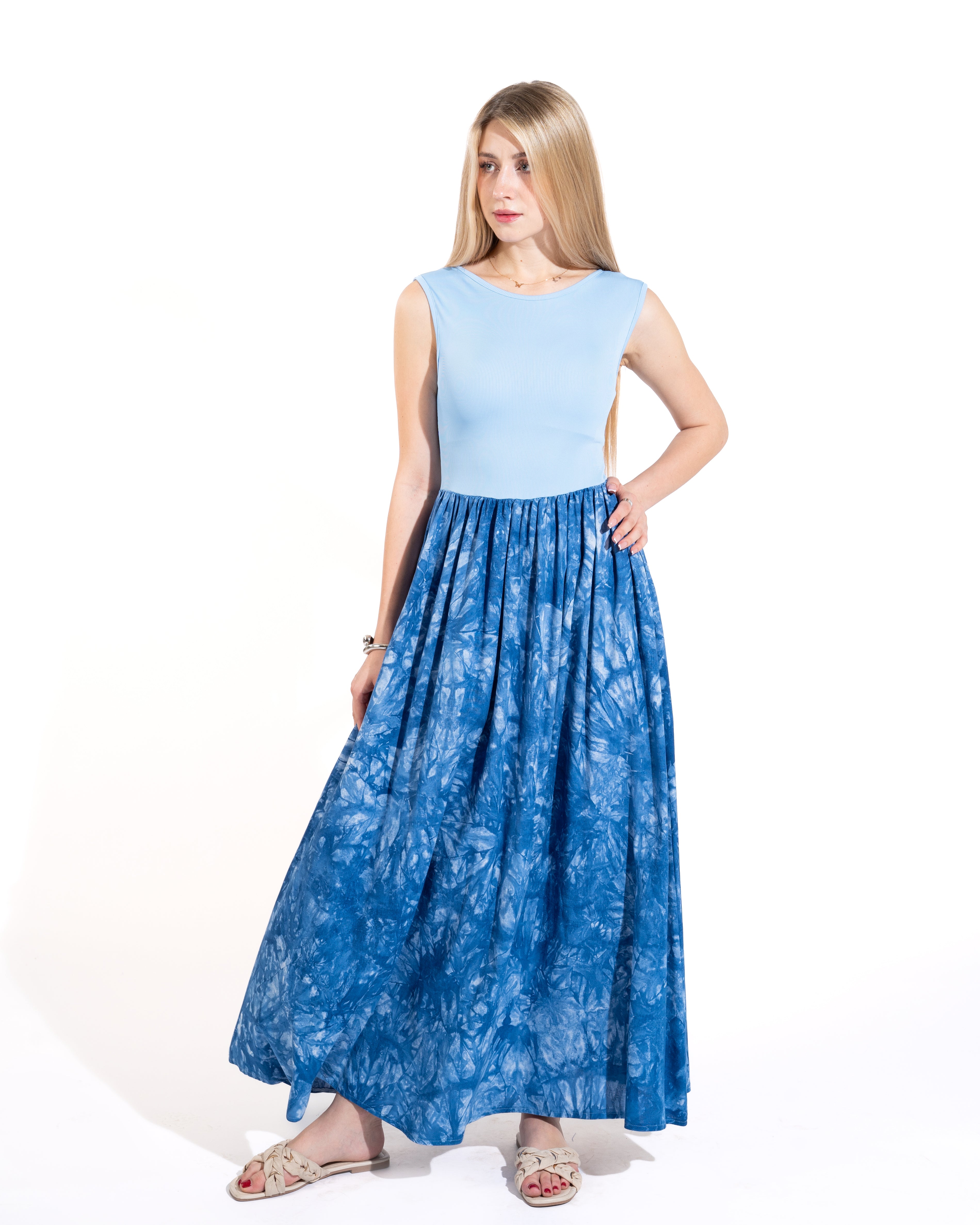 Tie-Dye Sleeveless Maxi Dress